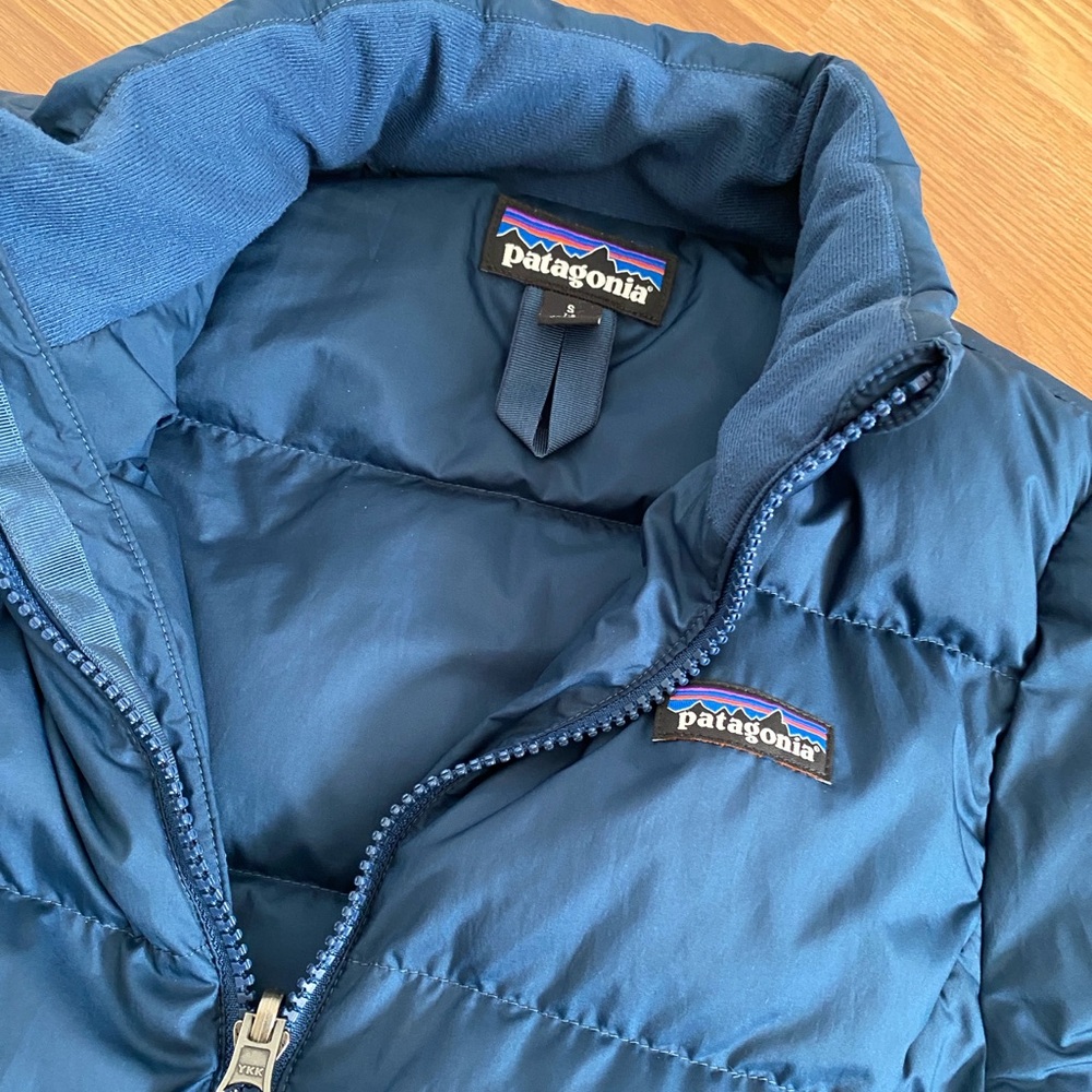 Kids Patagonia winter down jacket size S (6-7)